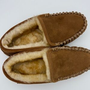 L.L Bean Wicked Good Suede Slippers